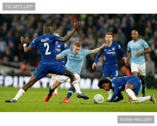 纽卡斯尔战术革新显成效：高压逼抢搭配快速反击惊艳英超