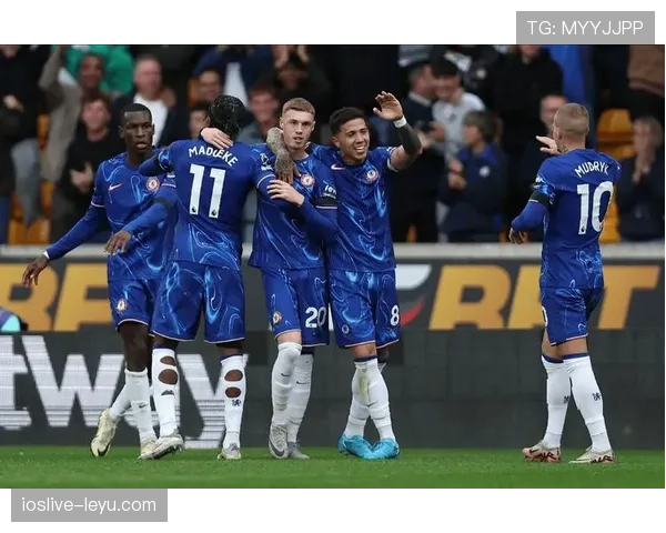 乌德勒支定位球战术亮眼，彰显球队竞争力持续提升