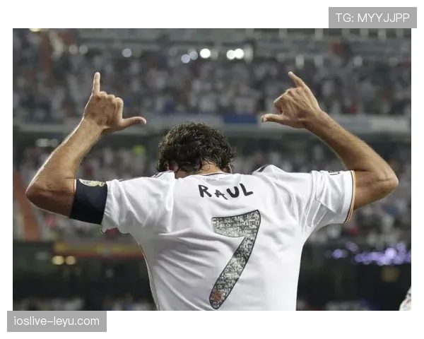 迪马利亚vs阿尔维斯：边路攻防经典对决解析